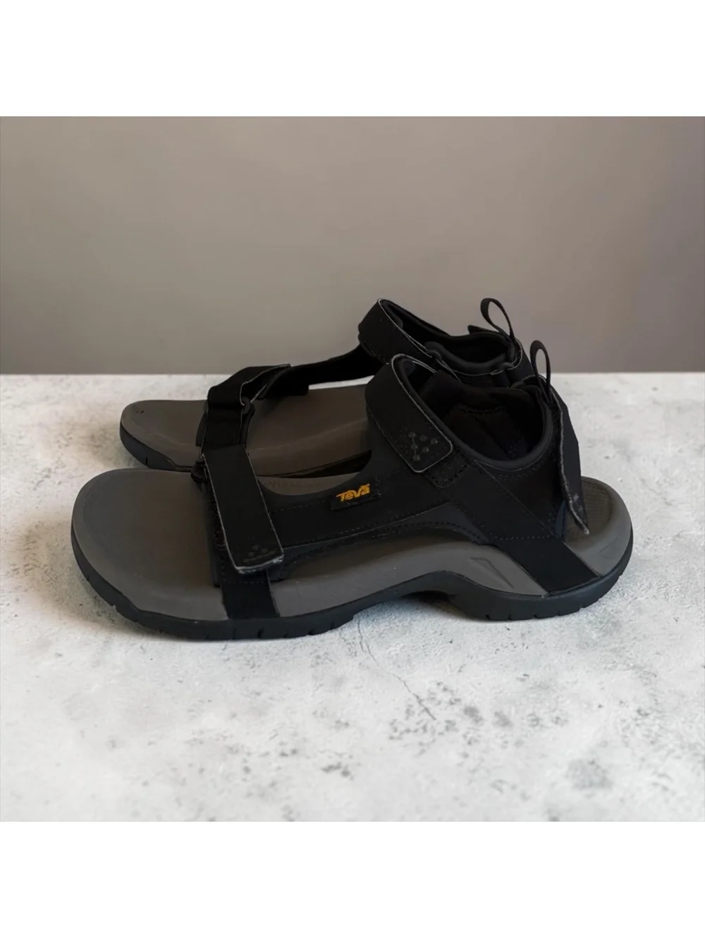 Teva Terra Fi 5 Universal Hiking Sandals – Men’s US 10 / EU 43 Black & Grey